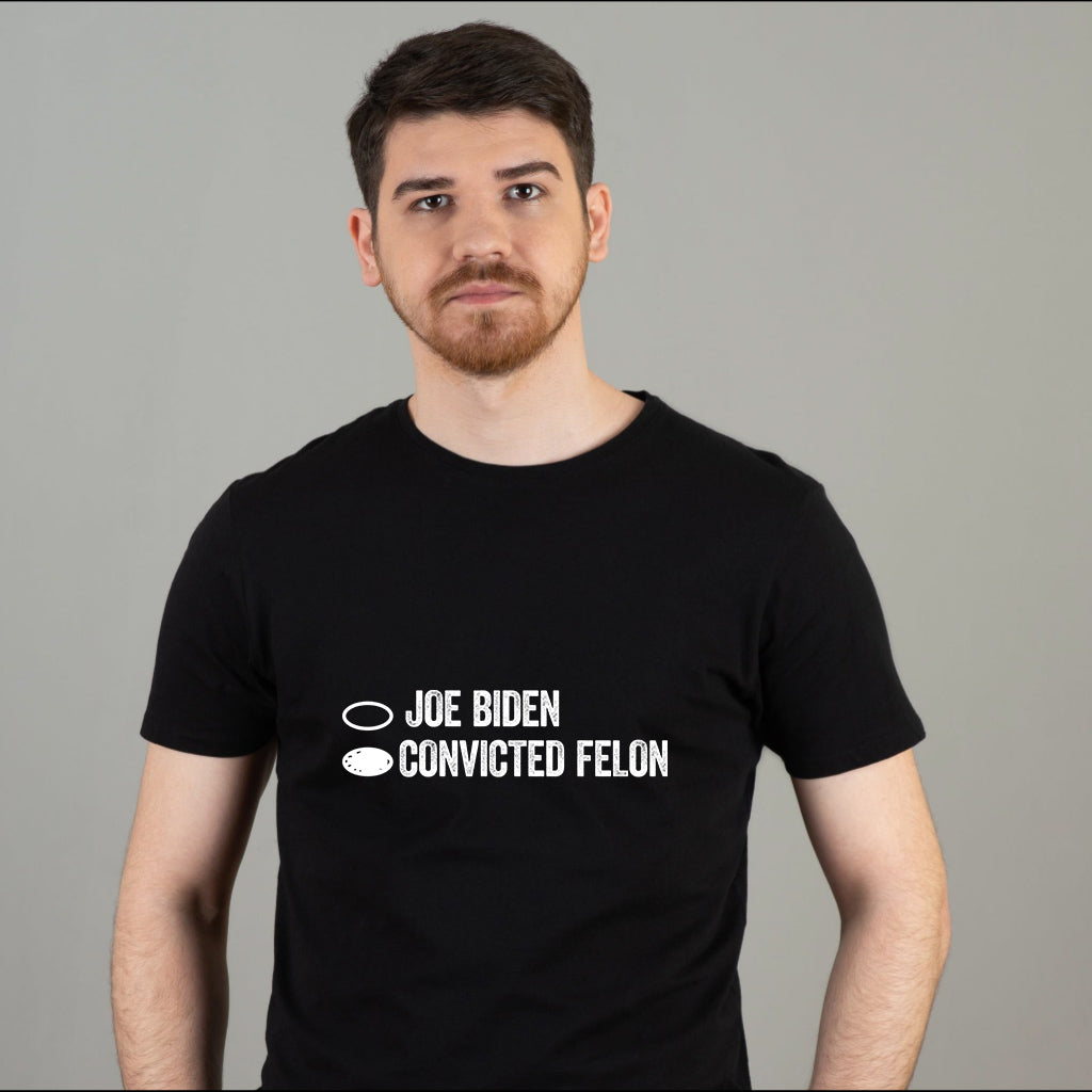 Lustiges politisches T-Shirt, Joe Biden verurteilter Feigling-Witz-Shirt, humorvolles Wahl-T-Shirt, politisches Satire-T-Shirt, lustiges Wahl-T-Shirt