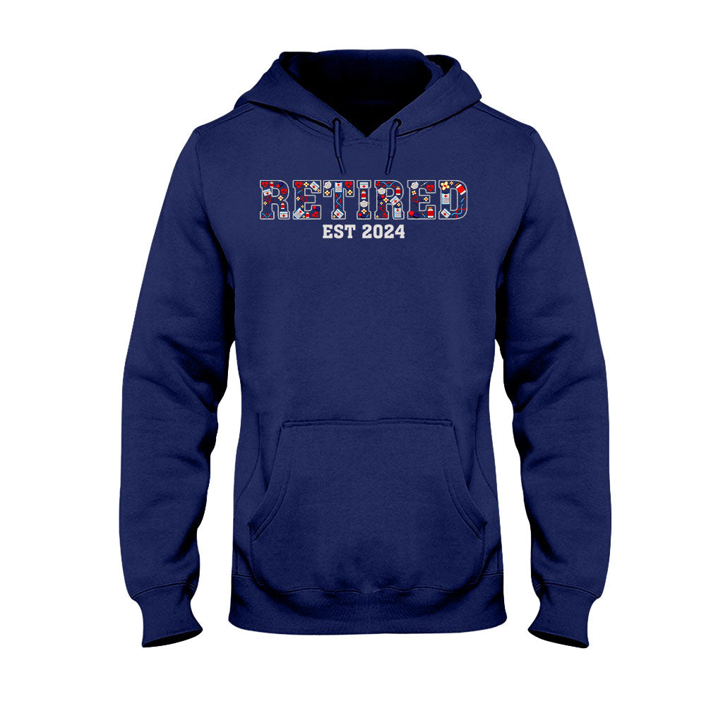 Krankenschwester im Ruhestand seit – Personalisiertes T-Shirt und Hoodie für Krankenschwestern