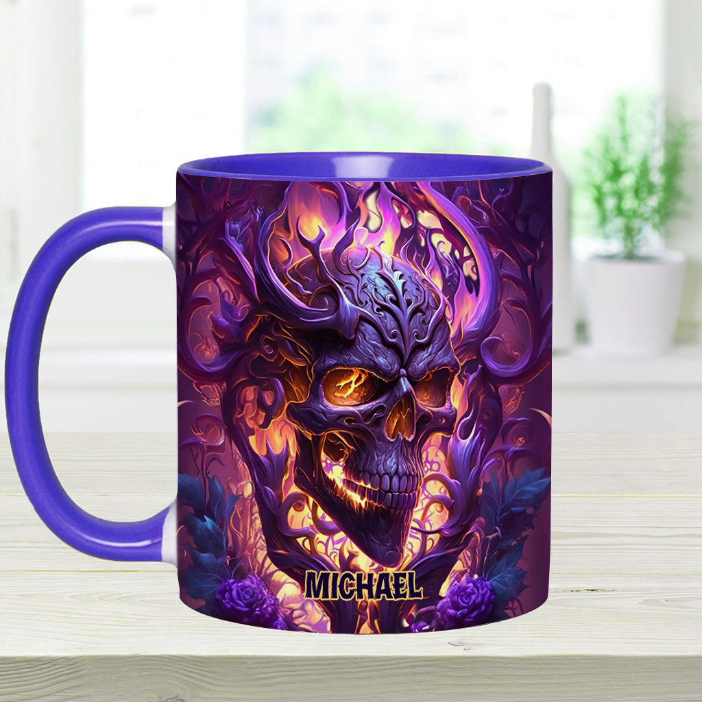 Feuer und Wut – Personalisierte Tasse mit Totenkopf-Akzent