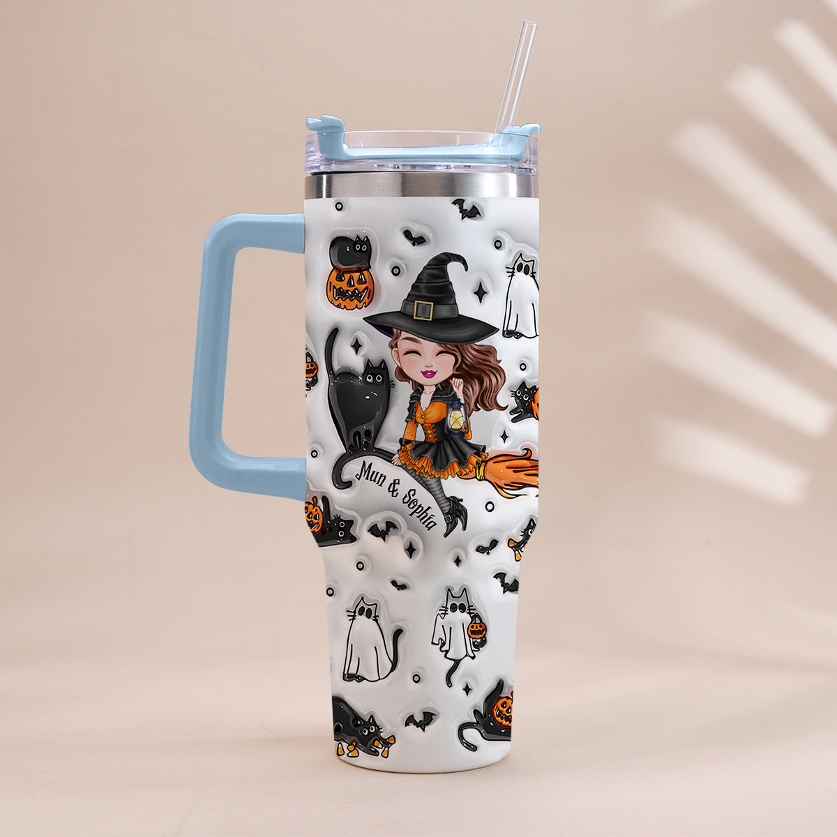 Niedliche Hexe, Halloween-Geist, Boo-Katze – personalisierter Hexenbecher mit Henkel