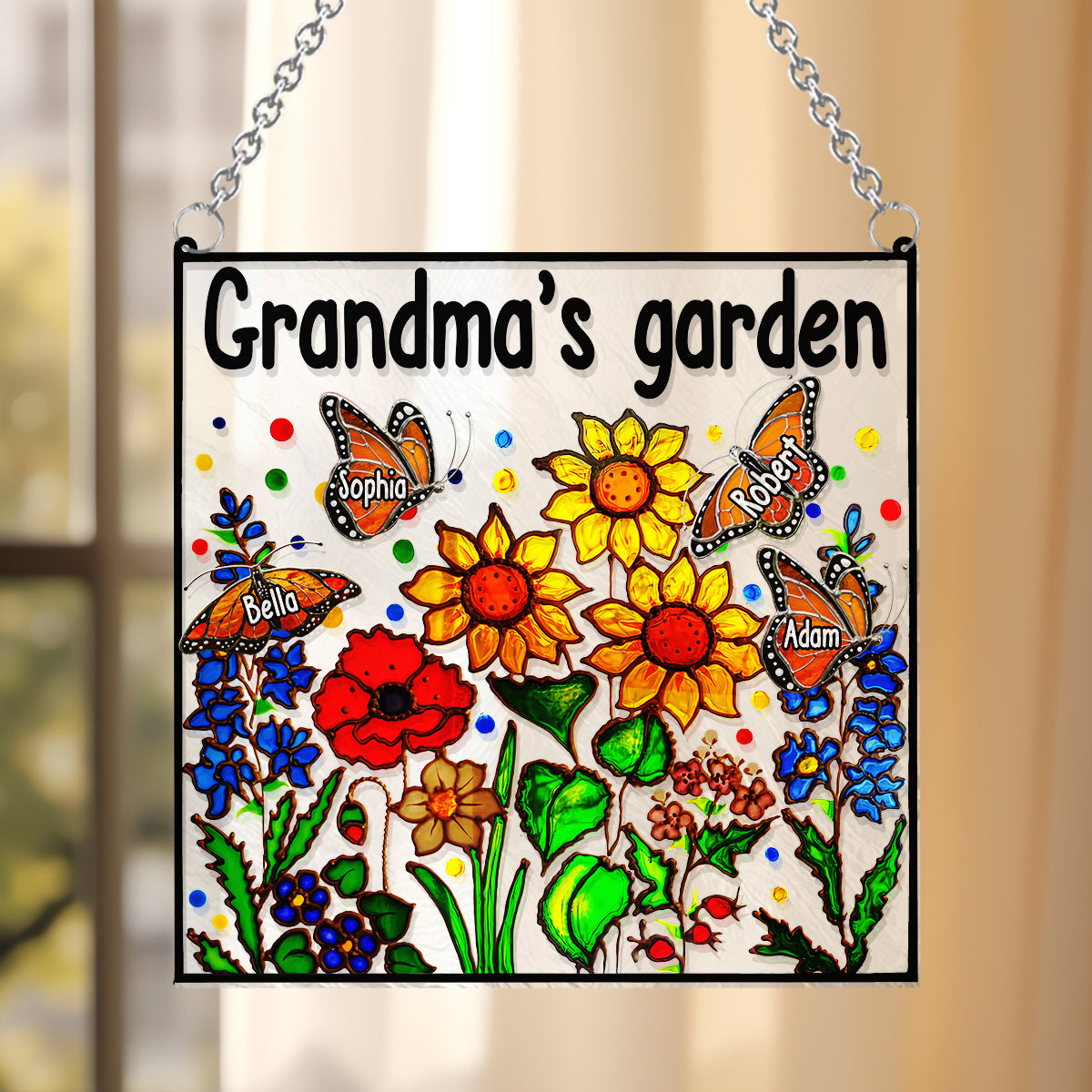Omas Garten mit Schmetterling – Personalisierter Fensterhänger-Sonnenfänger für Oma 