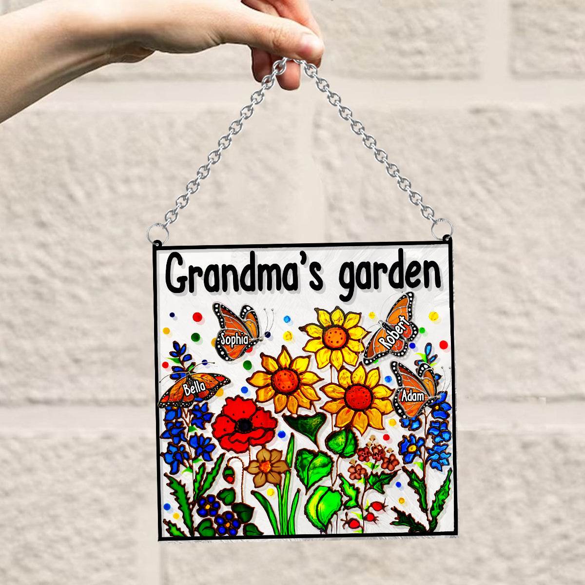 Omas Garten mit Schmetterling – Personalisierter Fensterhänger-Sonnenfänger für Oma 