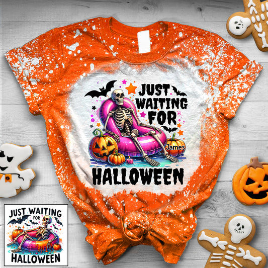Ich warte nur noch auf Halloween – personalisiertes Totenkopf-T-Shirt aus gebleichtem Stoff