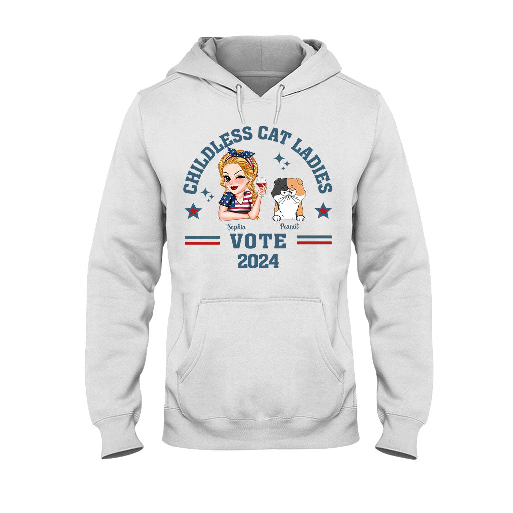 Kinderlose Katzenliebhaberinnen – Personalisiertes Katzen-T-Shirt und Hoodie