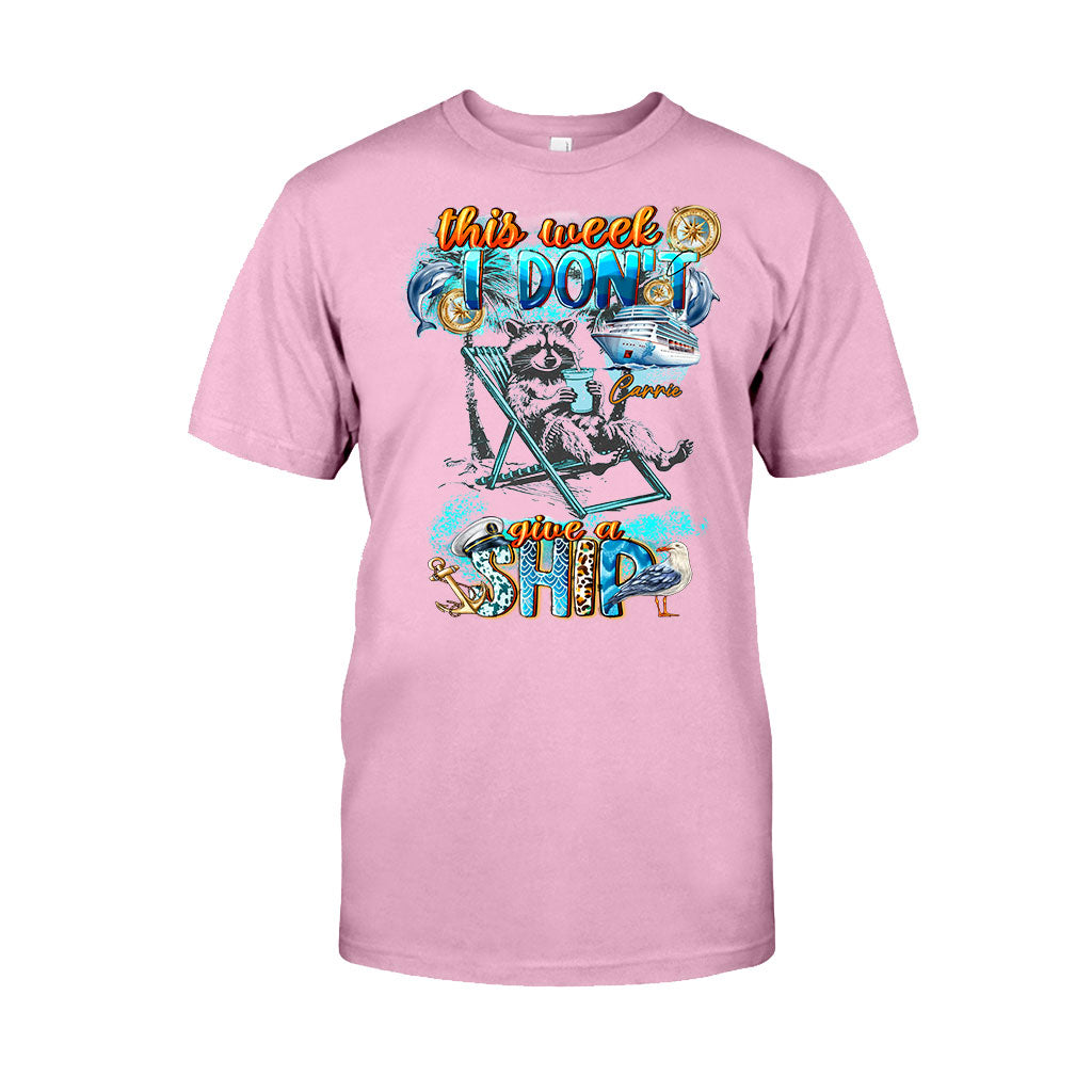 Diese Woche ist mir das Schiff egal – Feral Girl Summer – Personalisiertes Kreuzfahrt-T-Shirt und Hoodie