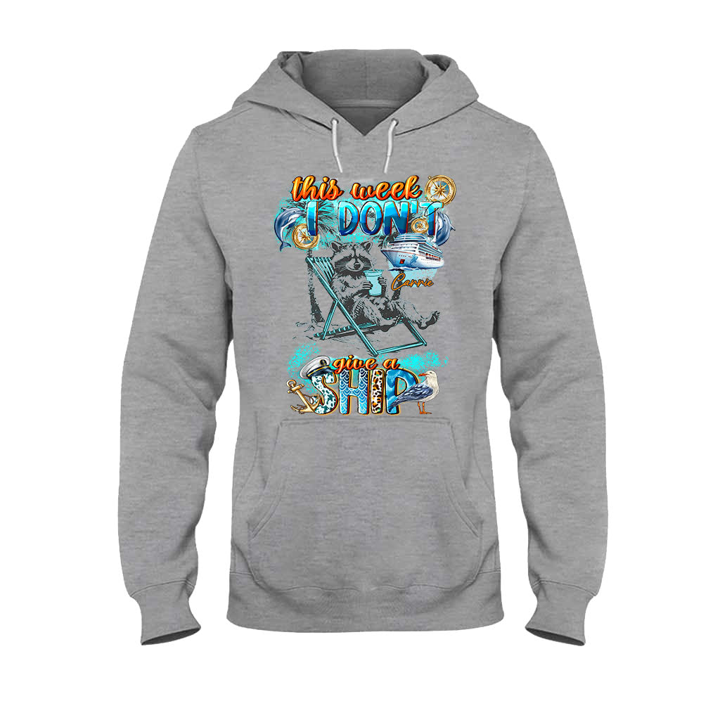 Diese Woche ist mir das Schiff egal – Feral Girl Summer – Personalisiertes Kreuzfahrt-T-Shirt und Hoodie