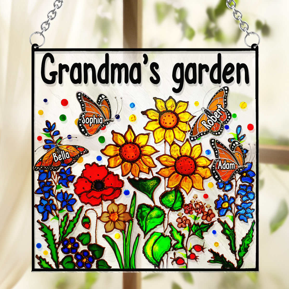 Omas Garten mit Schmetterling – Personalisierter Fensterhänger-Sonnenfänger für Oma 