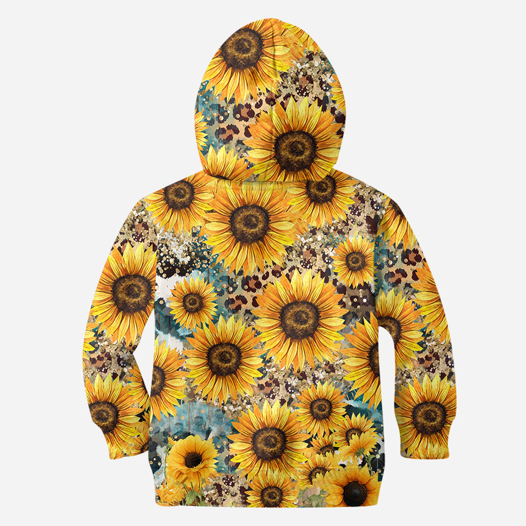 Hochlandrind zwischen Sonnenblumen - Personalisiertes Allover-Shirt