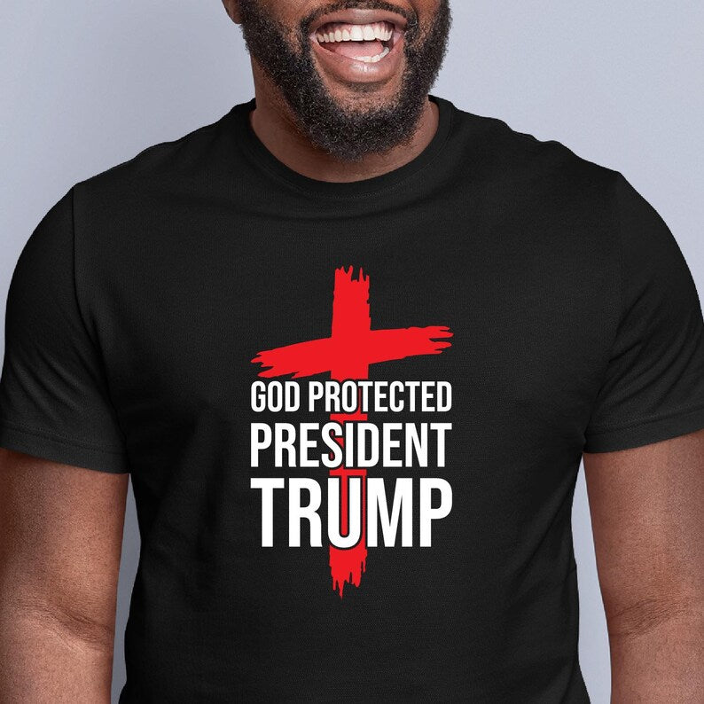 Gott beschützte Präsident Trump T-Shirt & Hoodie 0924