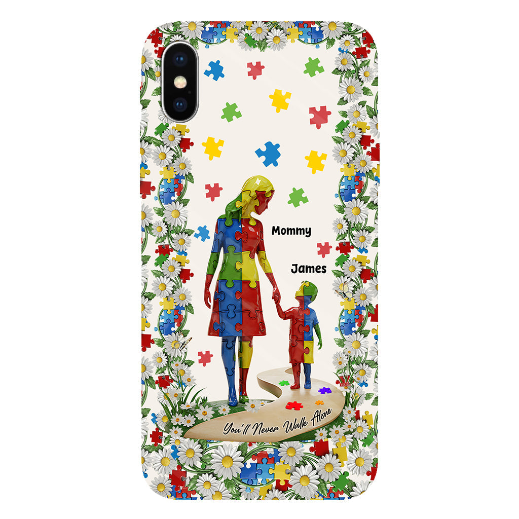 Du wirst niemals allein gehen – Personalisierte Handyhülle mit vollflächigem Aufdruck zum Thema Autismus