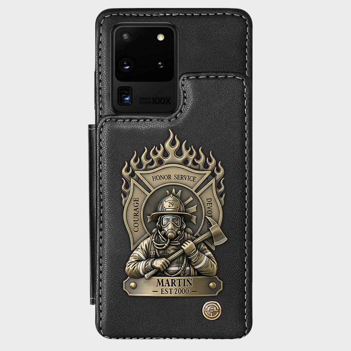Stolzer Feuerwehrmann – Personalisierte Handyhülle mit Feuerwehrmotiv