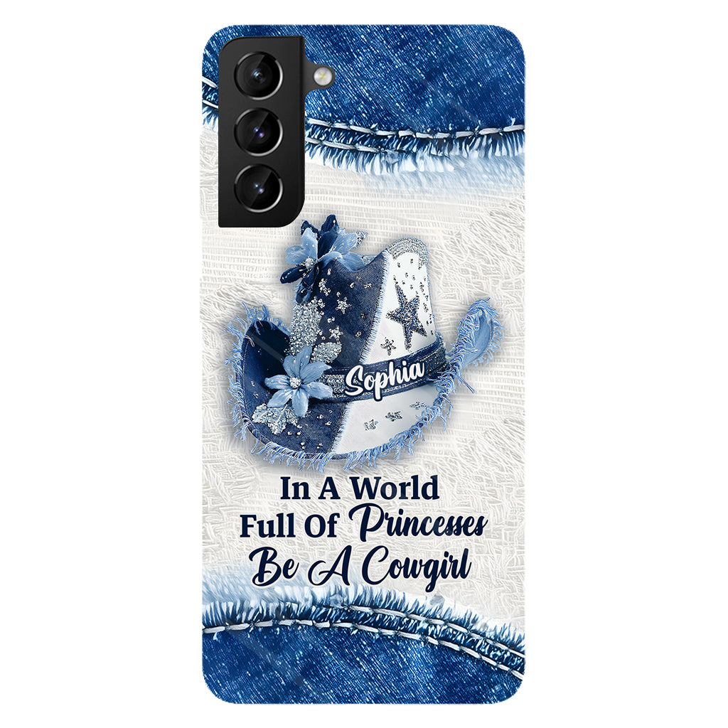 In einer Welt voller Prinzessinnen – Personalisierte Handyhülle mit Cowgirl-Print