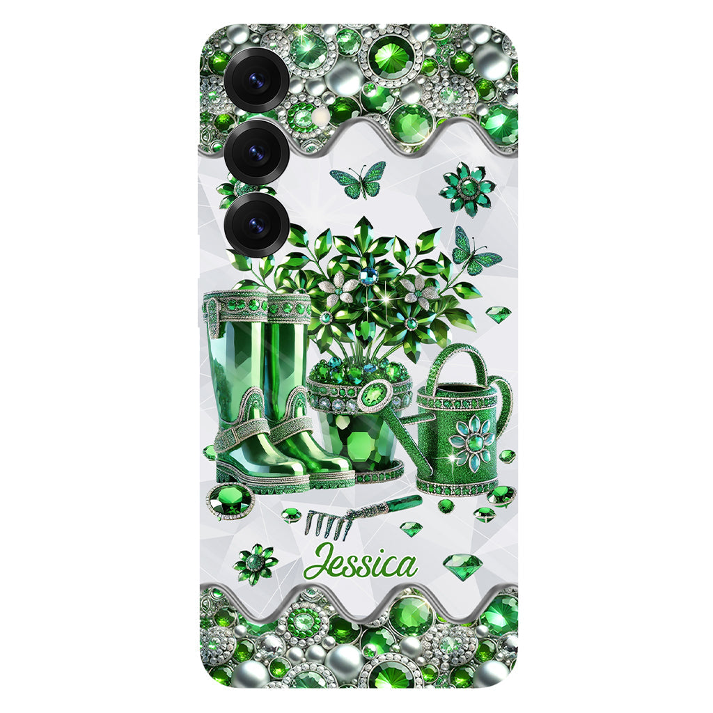 Einfach ein Mädchen, das Gartenarbeit liebt – Personalisierte Handyhülle mit Gartenmotiv