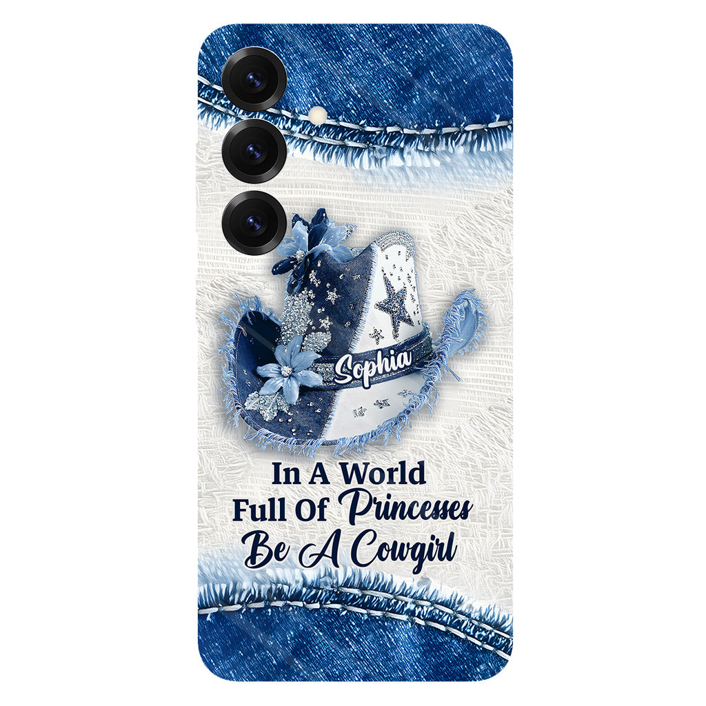 In einer Welt voller Prinzessinnen – Personalisierte Handyhülle mit Cowgirl-Print