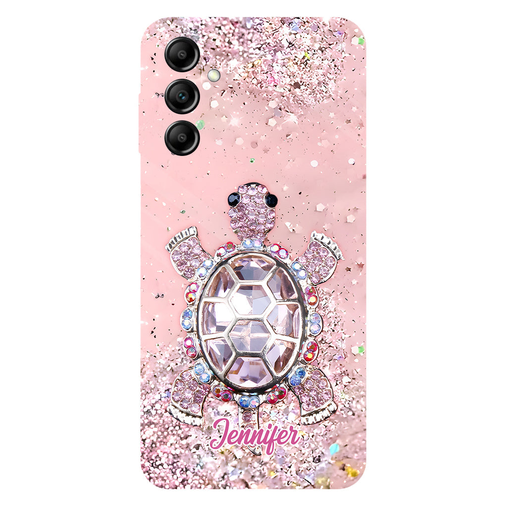 Einfach ein Mädchen, das Schildkröten liebt – Personalisierte Handyhülle mit Schildkrötenmotiv