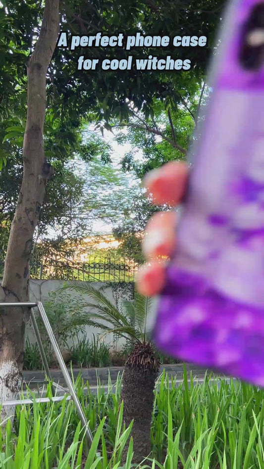 Personalisierte 3D-gedruckte Handyhülle „Salty Lil' Witch“