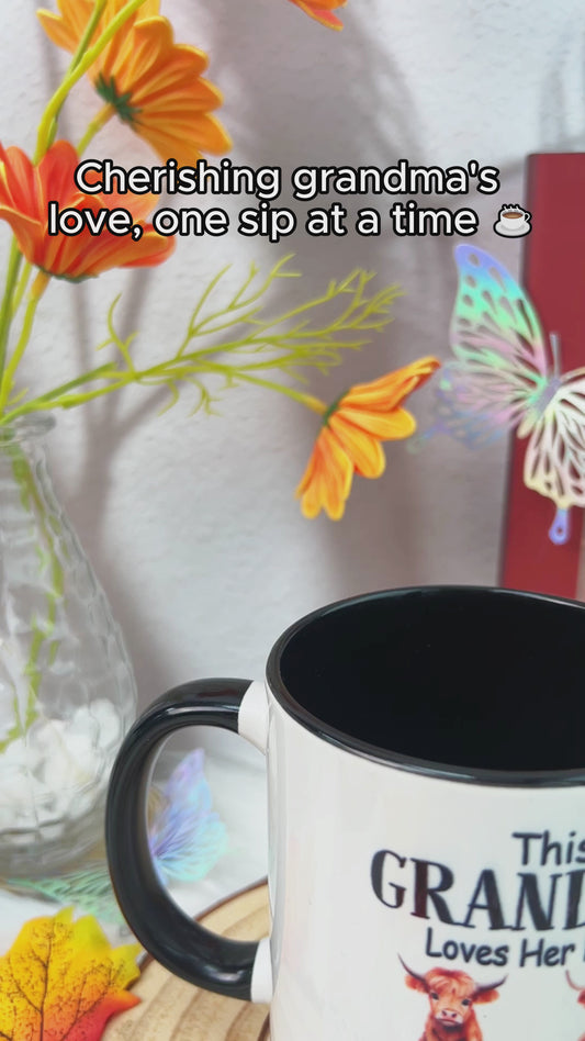 Oma/Nana/Mimi... liebt ihre Herde – personalisierte Tasse mit Oma-Akzent