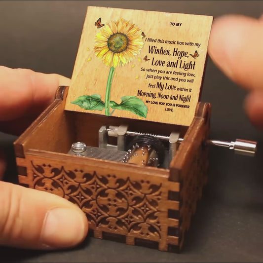 An meine Tochter/Enkelin – Geschenk für Oma, Mutter, Tochter, Enkelin, Schwester – Personalisierte Spieluhr mit Handkurbel