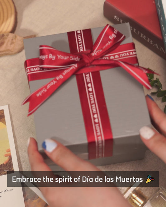 Blumen-Zuckerschädel – Personalisierter Totenkopf-Schlüsselanhänger in individueller Form