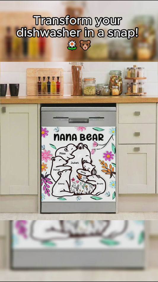 Oma Bär umarmt ihre Jungen im Blumenmuster - Personalisierter Geschirrspülerdeckel für Oma