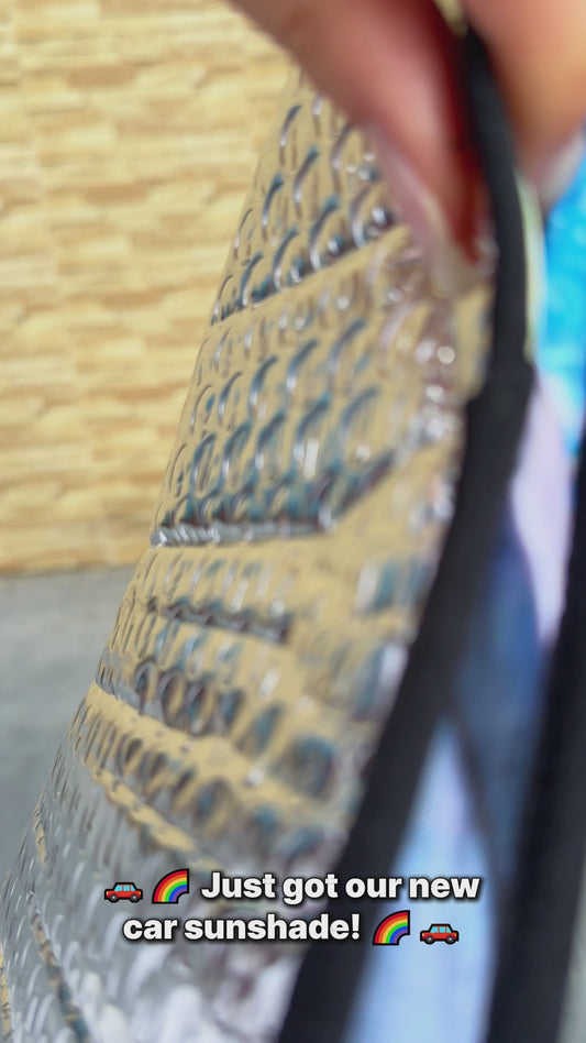 Ride With Pride – Personalisierter Sonnenschutz für Autos mit LGBT-Unterstützung