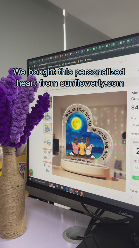 Mond und zurück – Geschenk für Mama, Oma – Personalisierte Acrylplakette in individueller Form