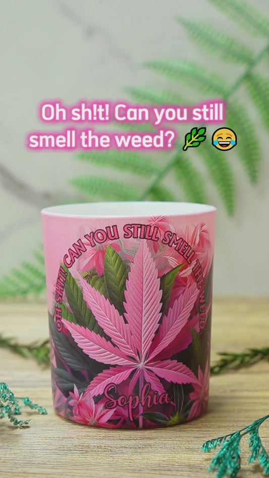 Pink In My Area – Personalisierte Cannabis-Kerze mit Holzdeckel