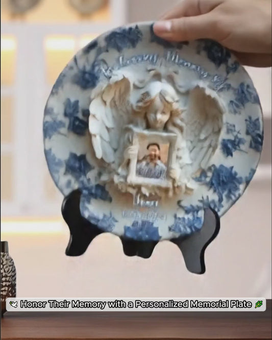 Engelsflügel – Personalisierte runde Gedenkplatte aus Keramik