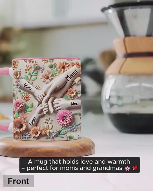 Hand in Hand – Personalisierte Tasse mit Muttermotiv