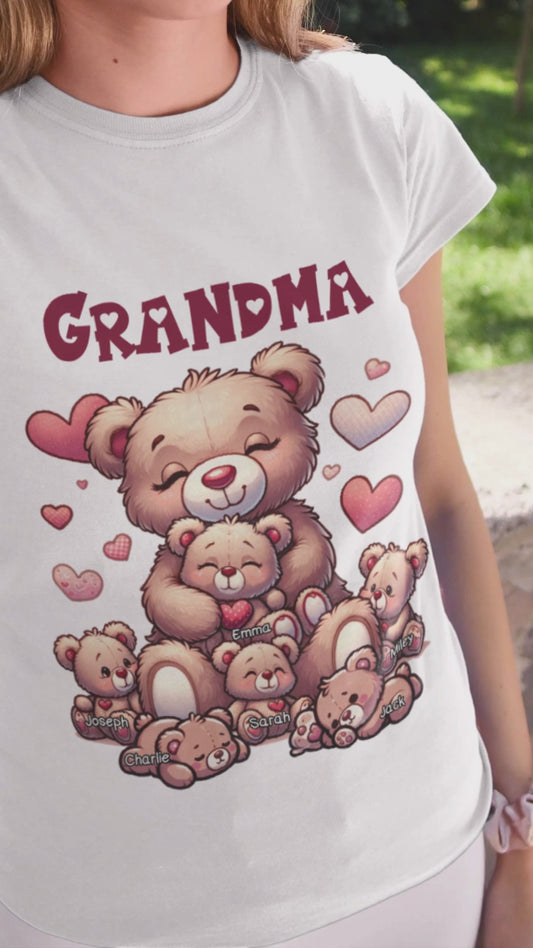 Oma Bär – Personalisiertes Oma-T-Shirt und Hoodie