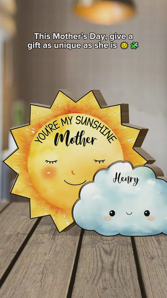Mama, du bist mein Sonnenschein, Sonne und Wolken – personalisiertes Holzpuzzle in Mutterform