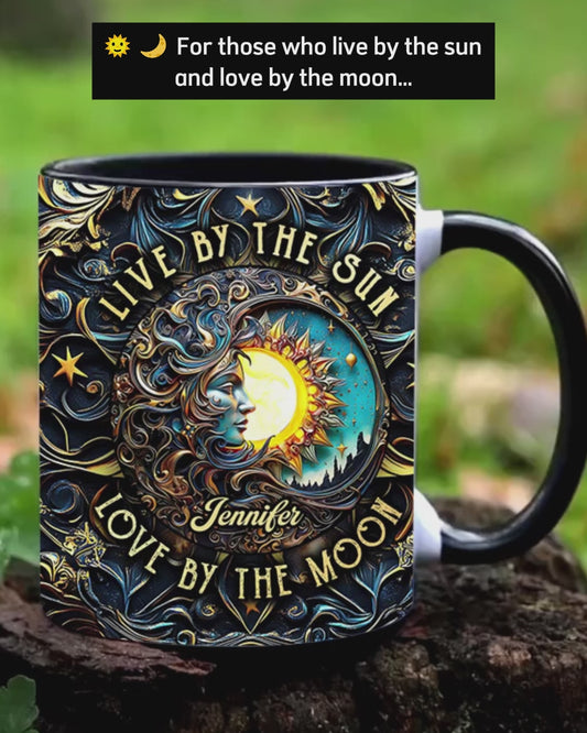 Lebe nach der Sonne, liebe nach dem Mond – Personalisierte Tasse mit Hippie-Akzent