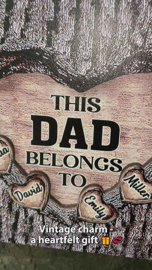 Dieses hölzerne Herz mit der Aufschrift „Papa, Mama, Oma, Opa gehört zu…“ – personalisiertes 2-lagiges Holzschild/Holzplakette für Väter