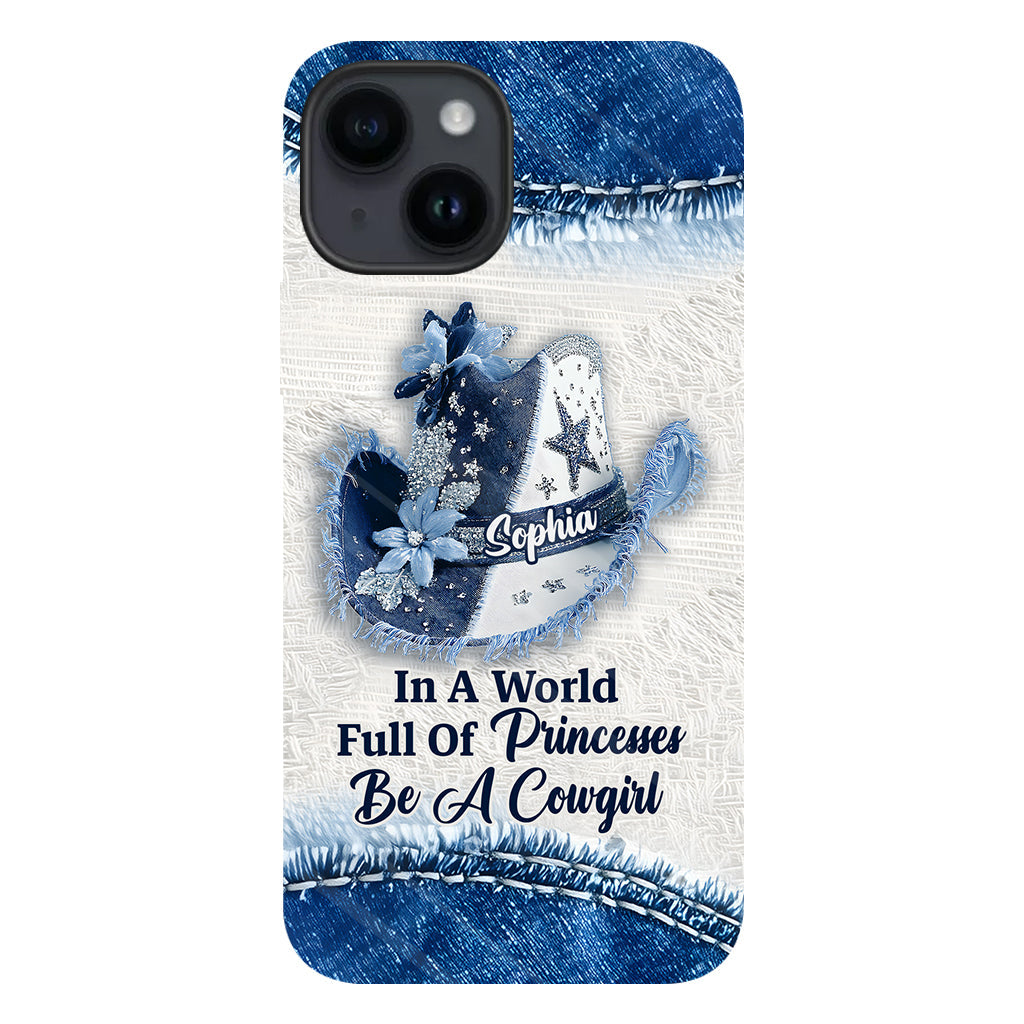 In einer Welt voller Prinzessinnen – Personalisierte Handyhülle mit Cowgirl-Print