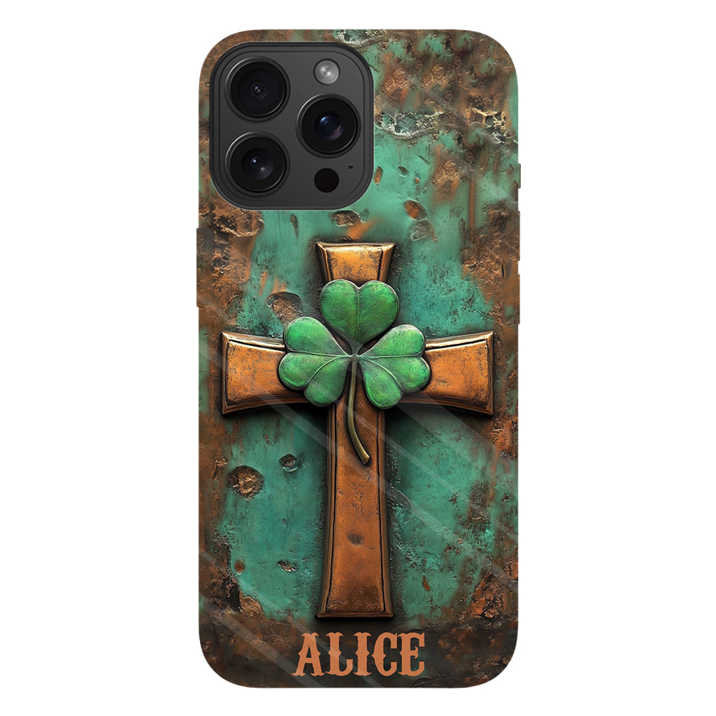 Vintage Irisches Kreuz – Personalisierte Handyhülle mit Allover-Print zum St. Patrick's Day