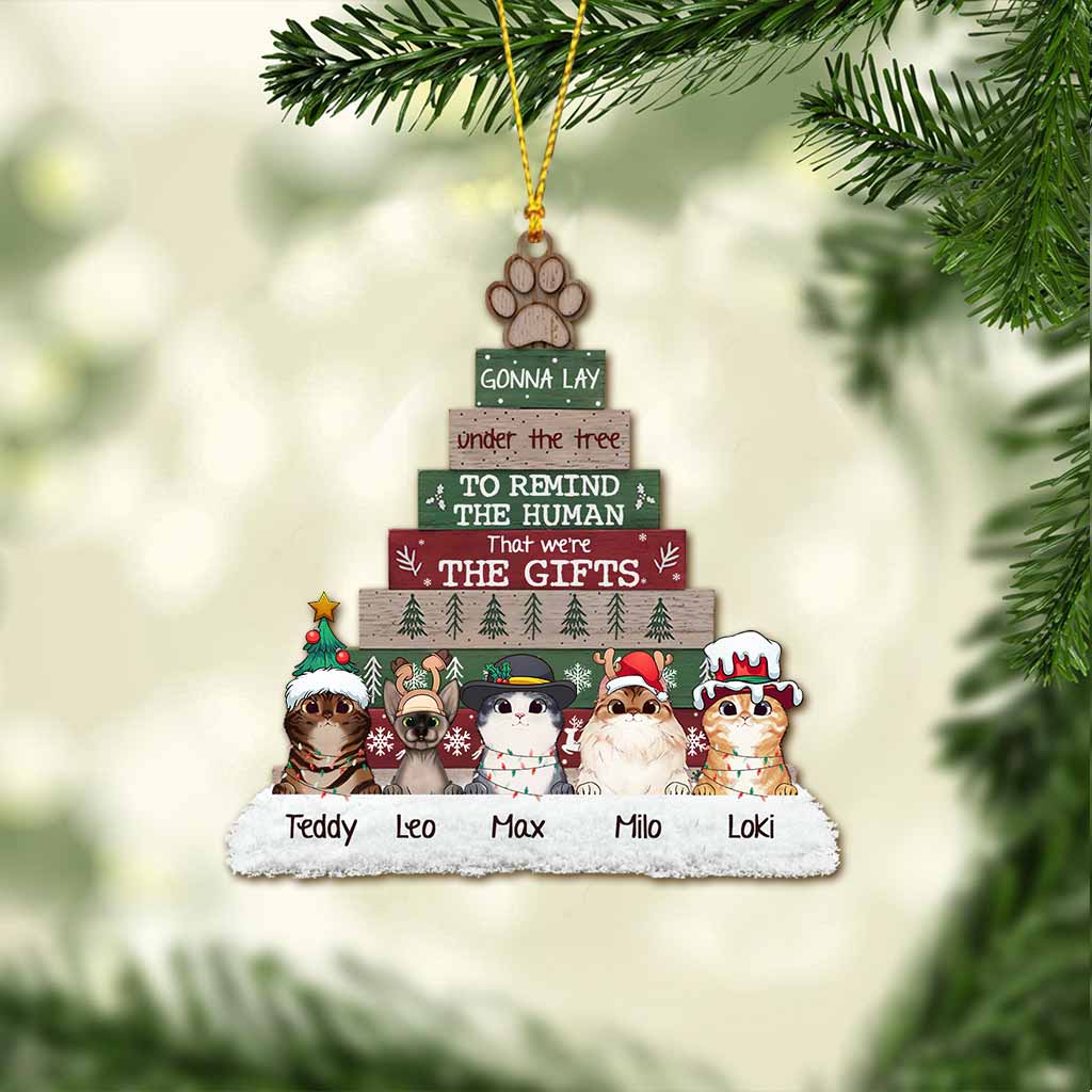 Ich werde unter dem Baum liegen – personalisierter Weihnachtsschmuck in Katzenform