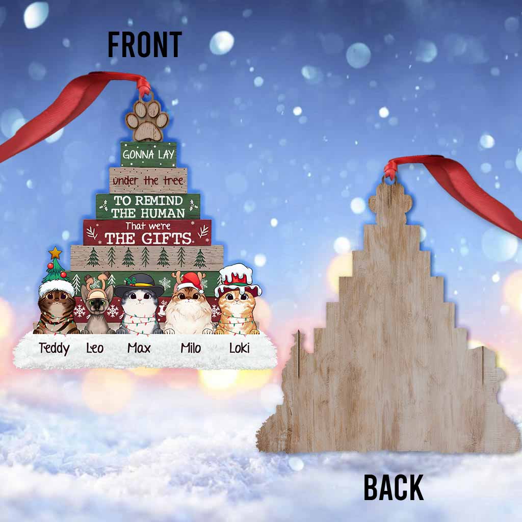 Ich werde unter dem Baum liegen – personalisierter Weihnachtsschmuck in Katzenform