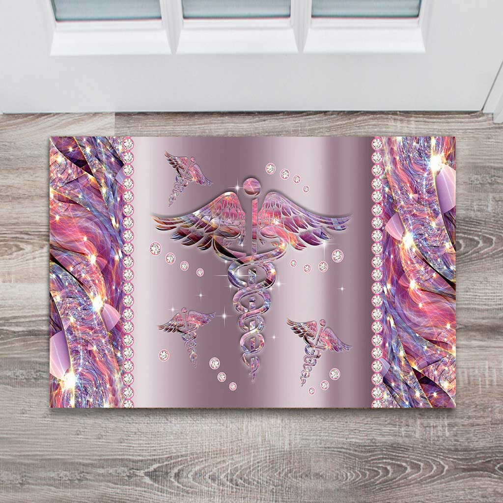 Fußmatte mit Metallmuster im Krankenschwestern-Design