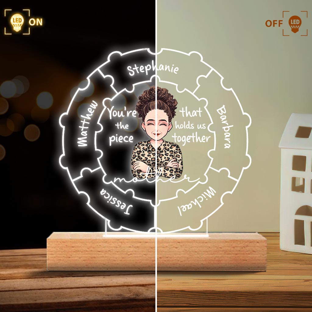 Mutterqualitäten – Geschenk für Mama, Oma, Ehefrau – Personalisierte, geformte Plakettenleuchte