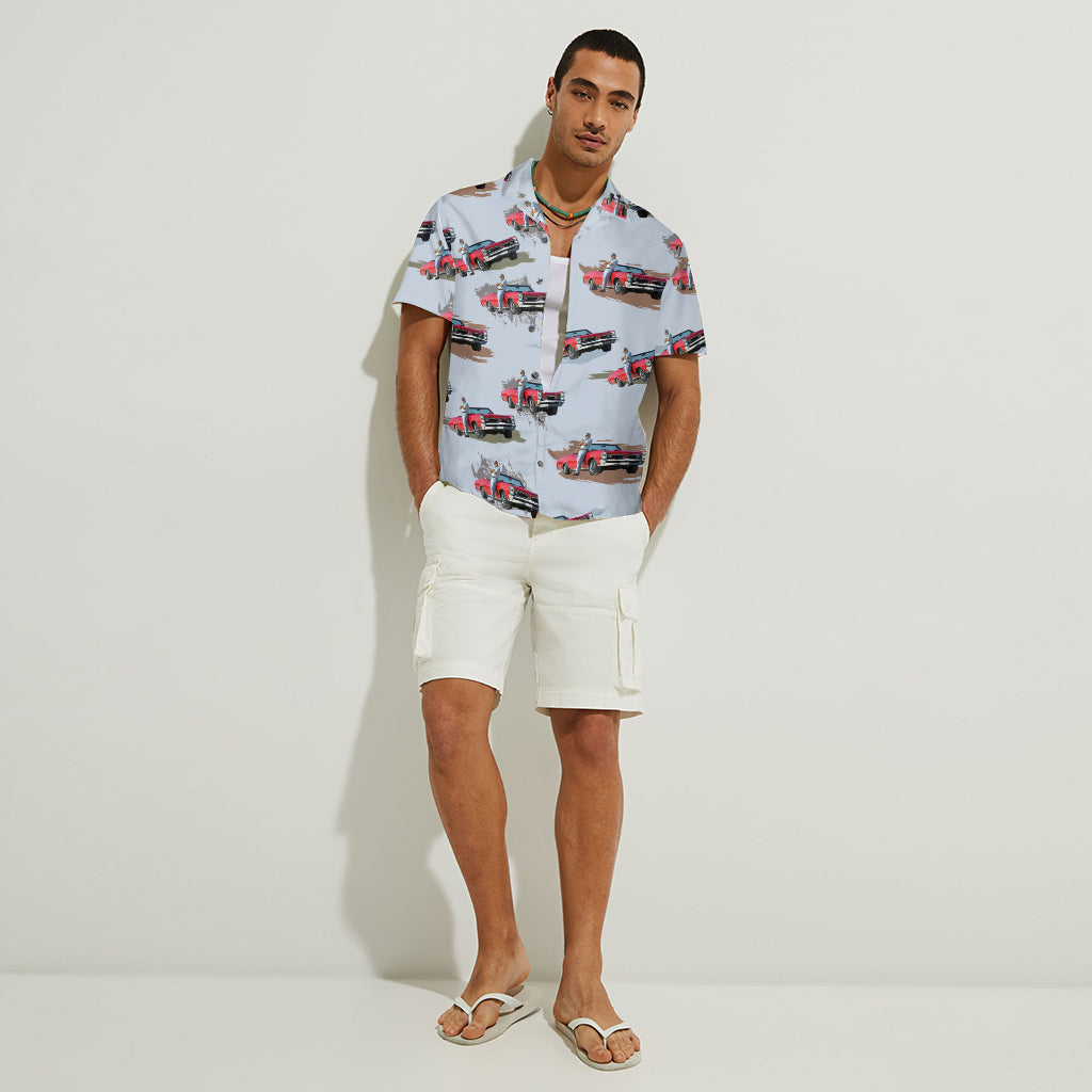 Foto eines Muscle-Cars eingefügt – personalisiertes Hawaiihemd mit Muscle-Car-Motiv