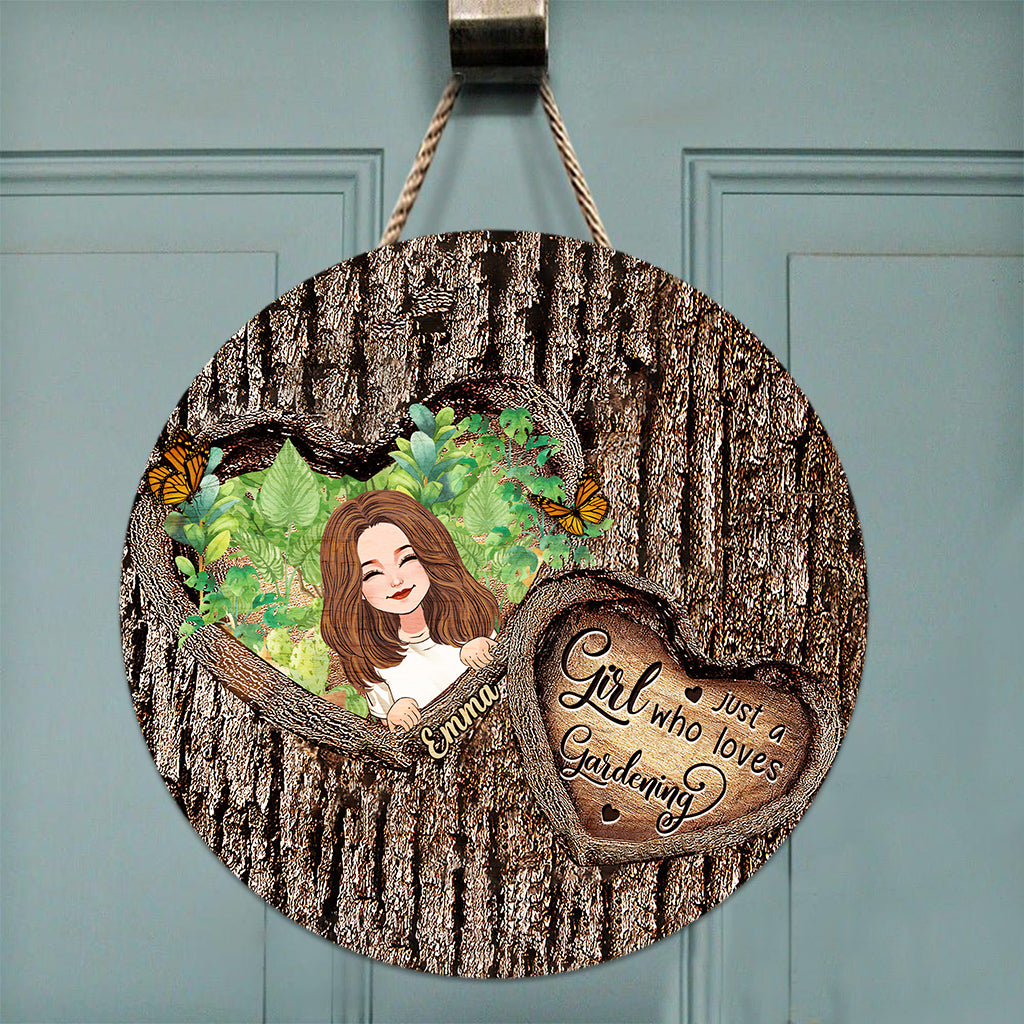 Into The Garden I Go - Personalized Gardening Round Wood Sign