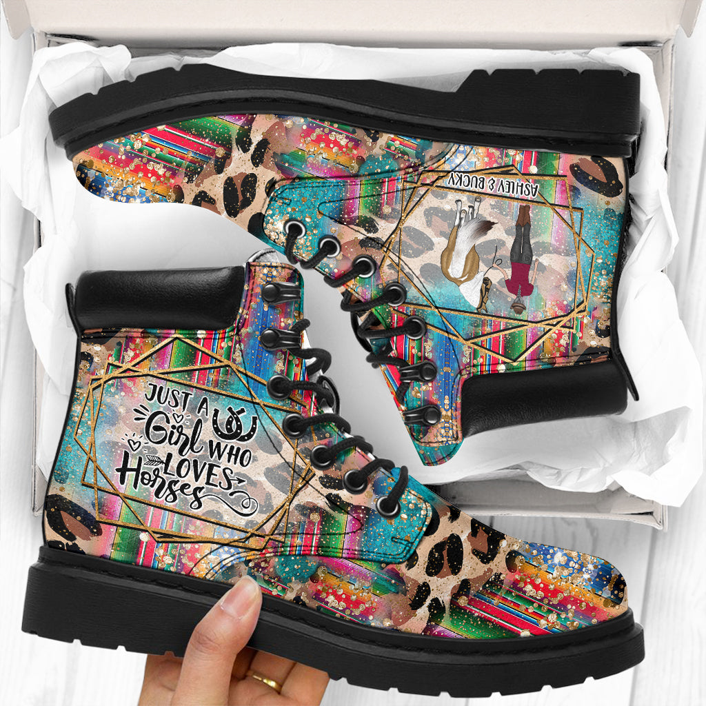 scl1 – Einfach ein Mädchen, das Pferde liebt – Personalisierte Ganzjahresstiefel für Pferde