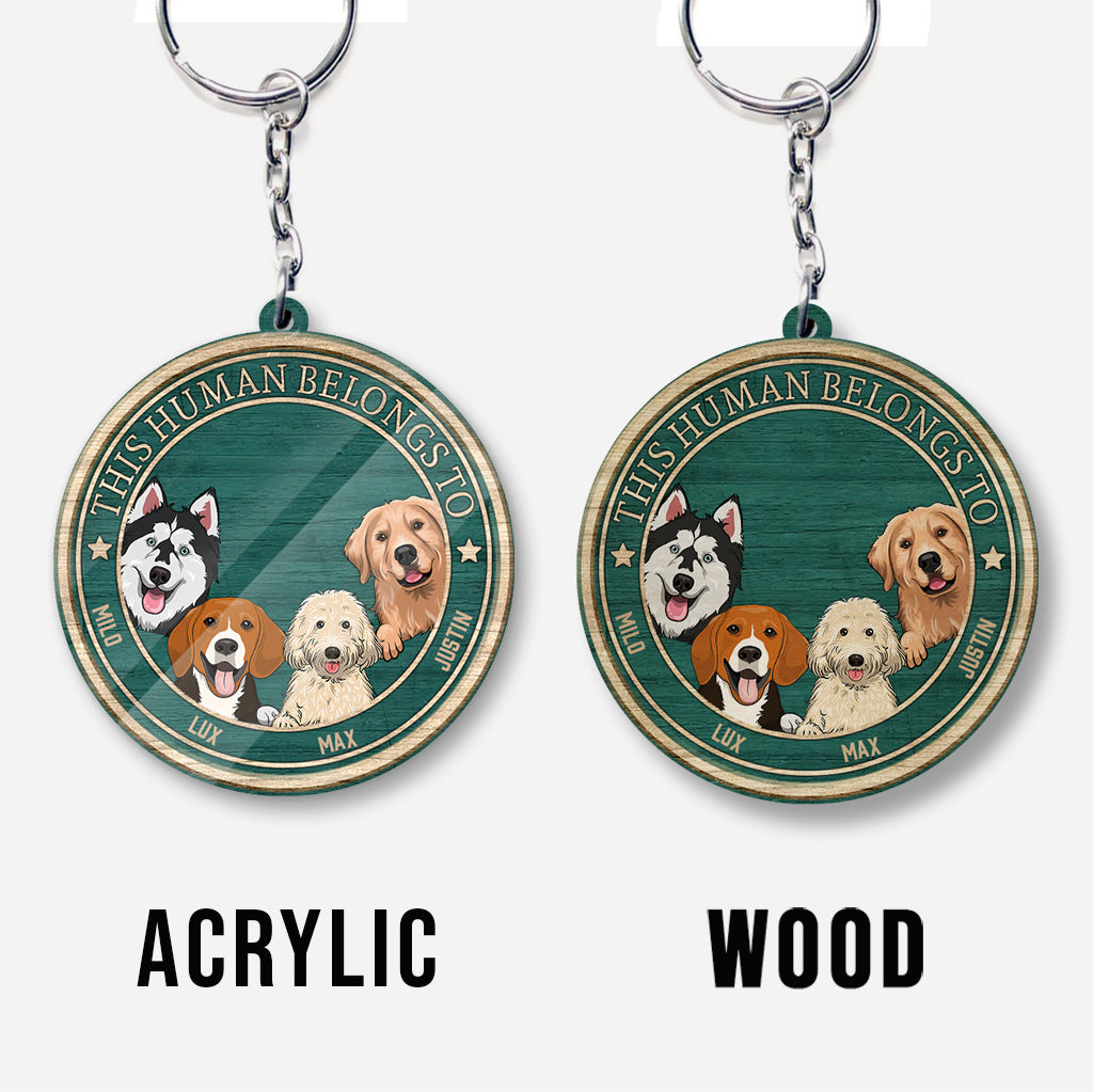 Dieser Mensch gehört zu – Personalisierter Hunde-Schlüsselanhänger (beidseitig bedruckt)