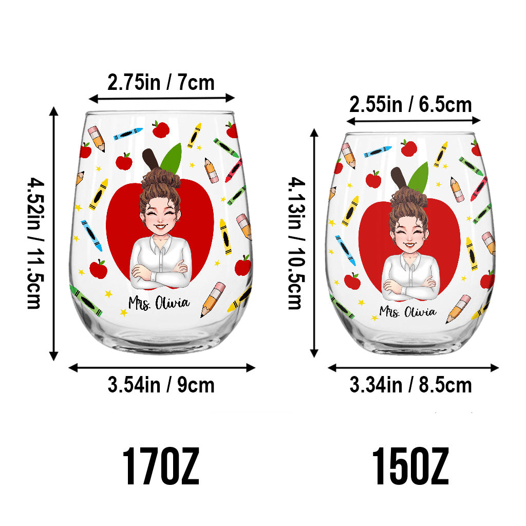 Lehren, Lieben, Inspirieren – Personalisierter Lehrer auf einem Weinglas