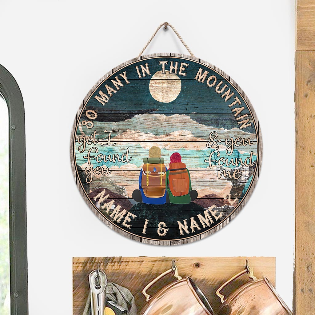So Many In The Mountain - Hiking Personalized Round Wood Sign