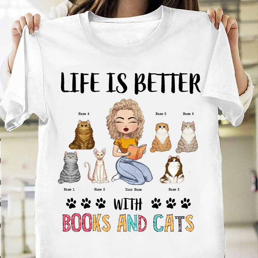 Das Leben ist schöner mit Büchern und Katzen – Personalisiertes Buch-T-Shirt und Hoodie