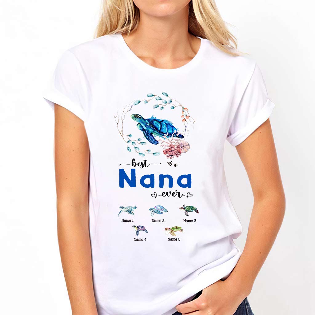 Die beste Oma der Welt – Schildkröten-Geschenk für Oma, Opa, Mama, Papa, Onkel, Tante – Personalisiertes T-Shirt und Hoodie