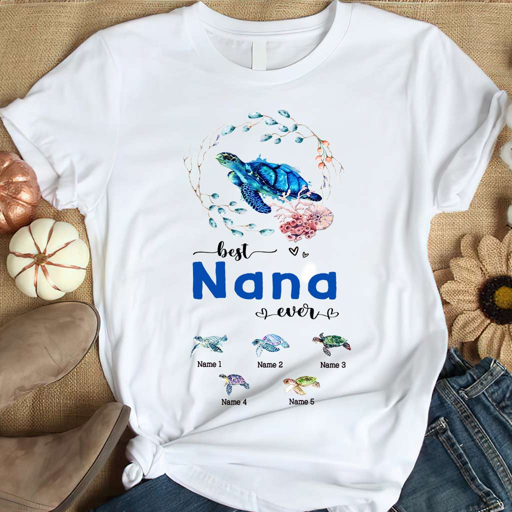 Die beste Oma der Welt – Schildkröten-Geschenk für Oma, Opa, Mama, Papa, Onkel, Tante – Personalisiertes T-Shirt und Hoodie