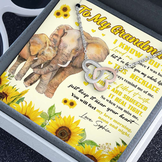 Ich liebe dich schon mein ganzes Leben lang – Personalisierte Muttertags-Halskette mit zwei Herzen für Oma