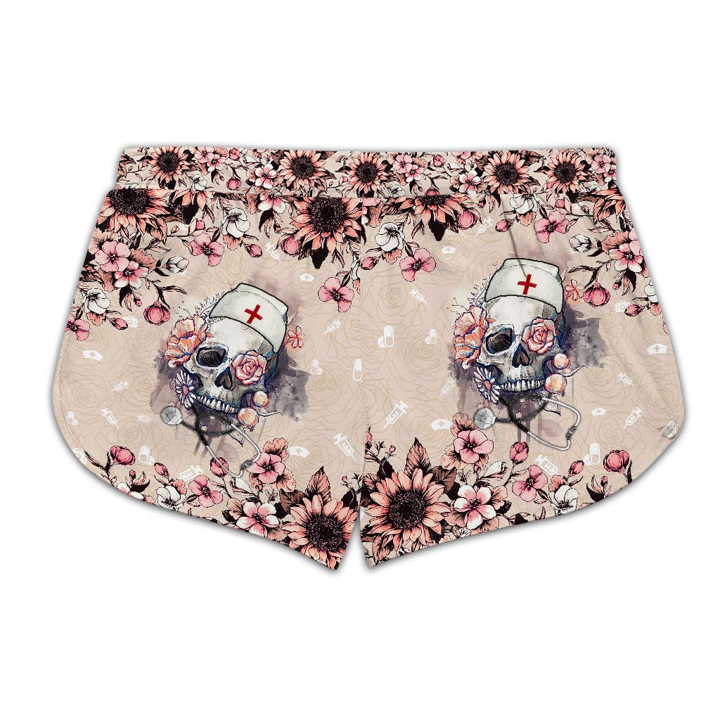 Nurse Life – Personalisiertes Tanktop und Damenshorts mit Lochmuster